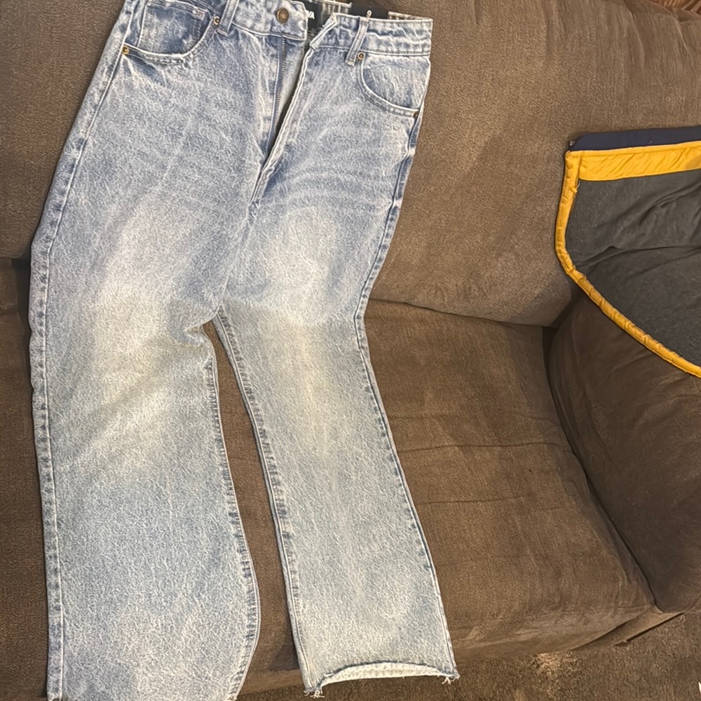 Fashion Nova Light Wash Women's Jeans